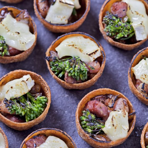 Canapé Tartlets with Tenderstem® broccoli, Lardons, Mushrooms & Brie