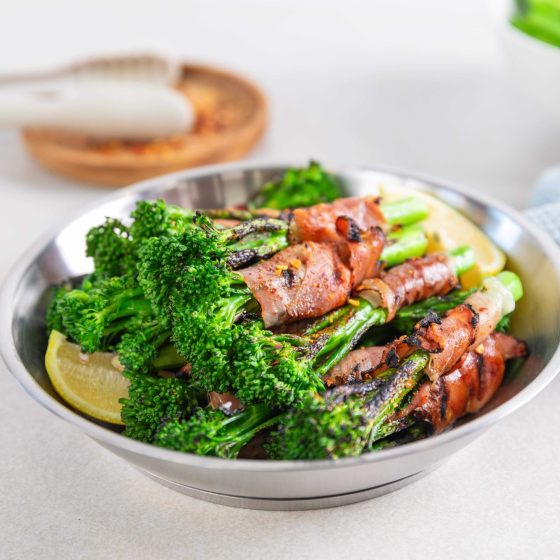 Prosciutto-wrapped Braaied Tenderstem® broccoli