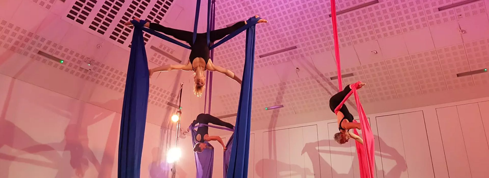 Full width acrobats