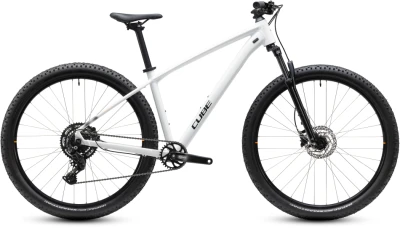 Metallicwhite´n´black