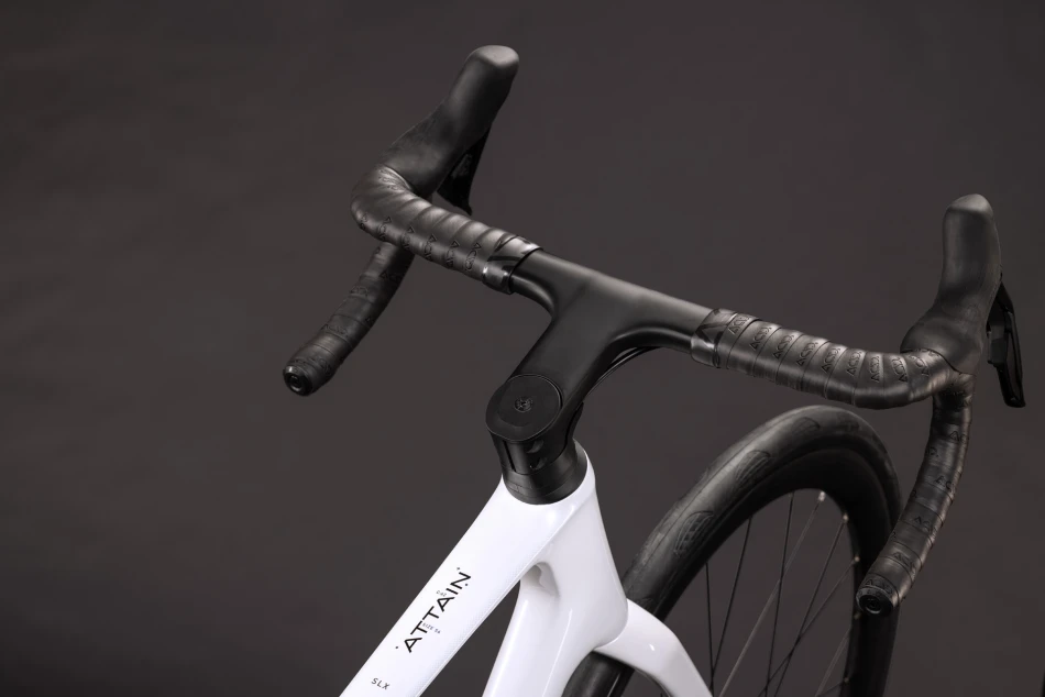 Metallicwhite´n´black