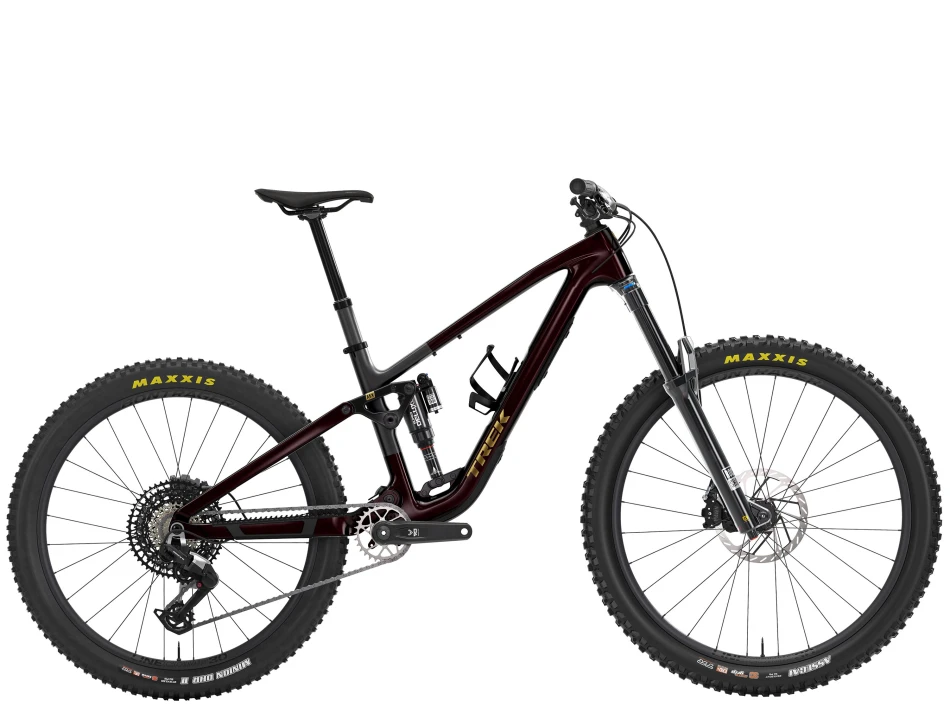 Gloss Dark Carmine / Matte Trek Black