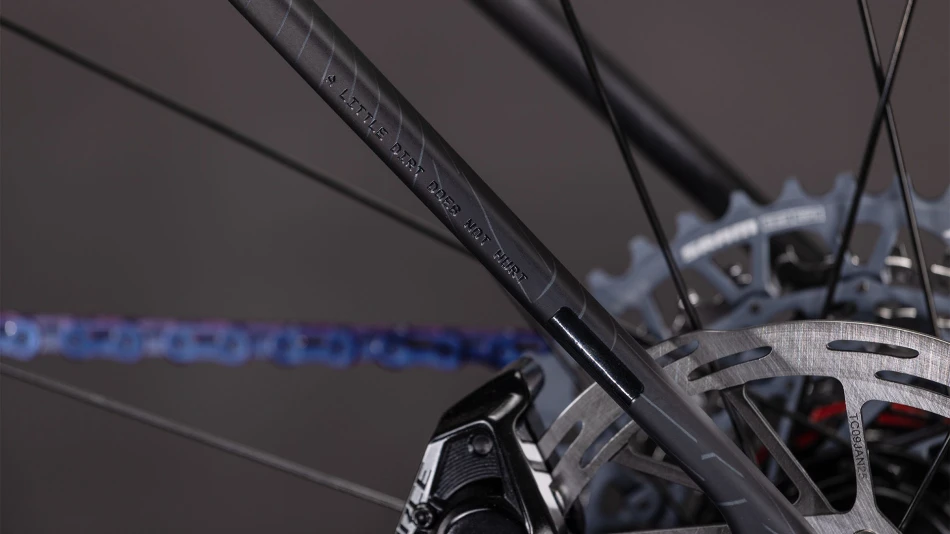 Carbon´n´crisscross