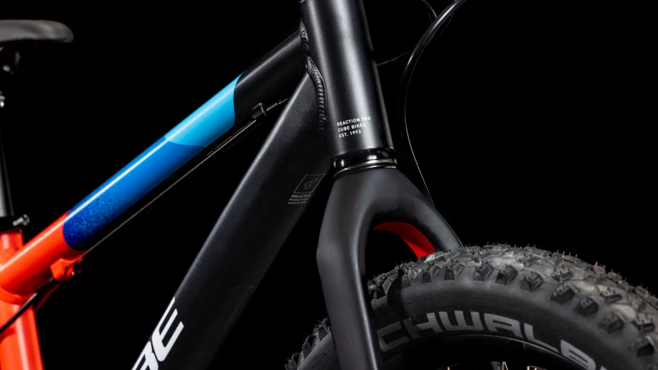 Black´n´blue´n´red
