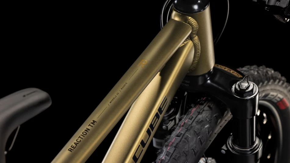 Goldenlime´n´black
