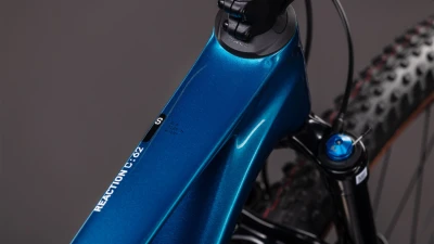 Electricblue´n´white