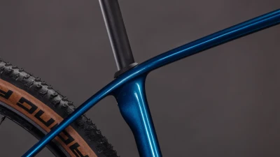 Electricblue´n´white