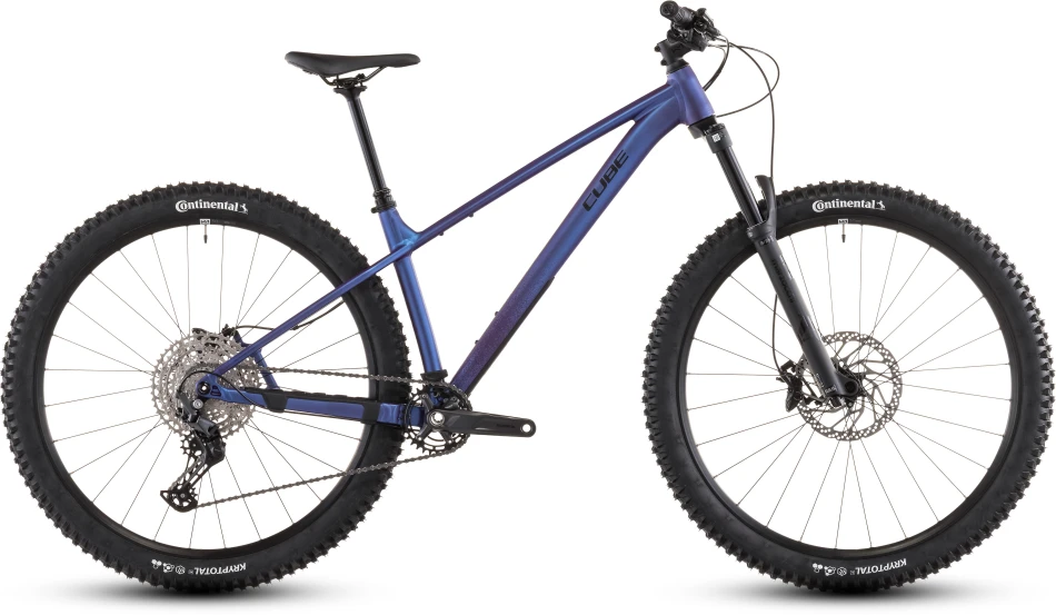 Blueviolet´n´black
