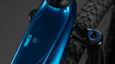 Electricblue´n´white