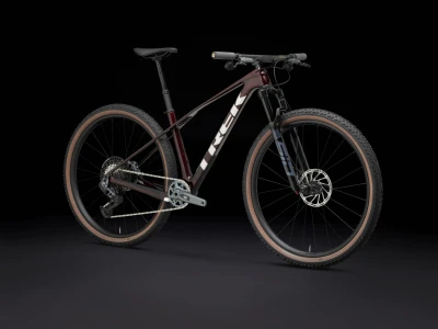 Carbon Red Smoke