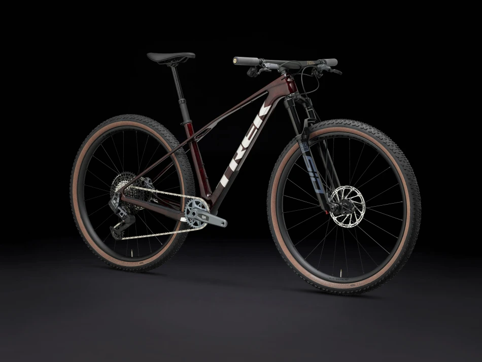 Carbon Red Smoke