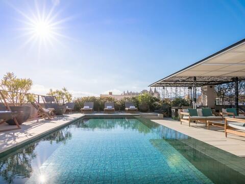 Rooftop Swimming Pool