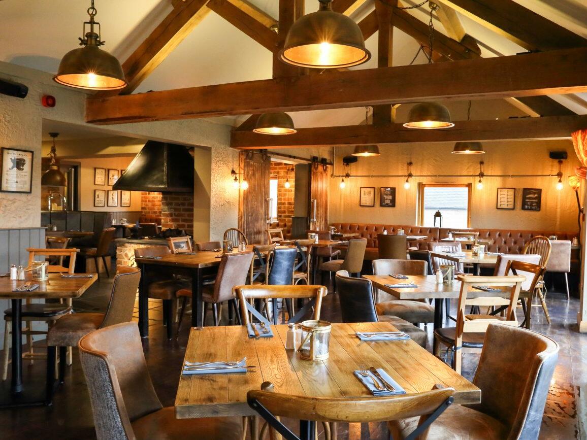 Hotels Three Horseshoes Country Inn & Spa, Leek, Peak District