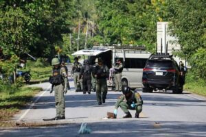 15-killed-in-suspected-rebel-attacks-in-Thailands-south-army-1