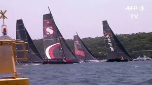 157-boats-start-75th-Sydney-to-Hobart-yacht-race-1