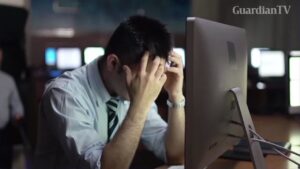 5-signs-youre-burned-out-from-a-job-you-actually-love