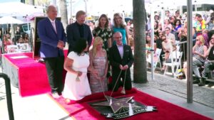 Actress-Kirsten-Dunst-honored-in-Hollywood