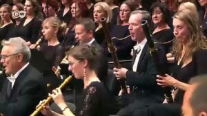 Algorithm-to-complete-Beethovens-unfinished-symphony