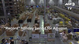 Amazon-workforce-surges-for-holiday-spree