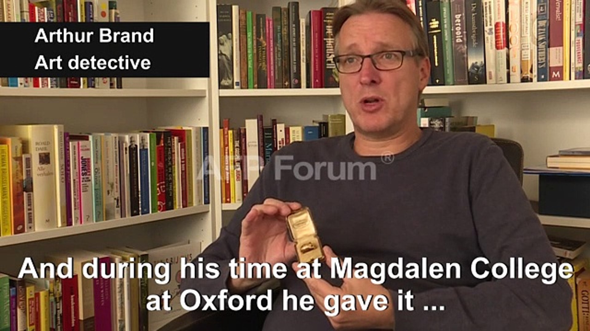 Art-detective-finds-missing-gift-from-Oscar-Wilde