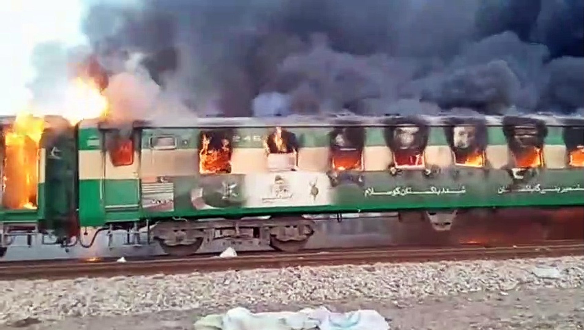 At-least-65-killed-in-gas-cylinder-explosion-in-Pakistani-train