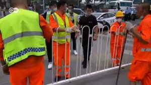 Beijing-orders-lockdown-amid-fresh-outbreak