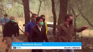 California-wildfires-kill-3-force-tens-of-thousands-to-evacuate