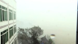 Central-Vietnam-is-battered-by-Typhoon-Molave