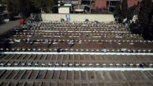 Chile-digs-thousands-of-graves-to-cope-with-COVID-19-surge