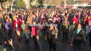 Chilean-feminist-anthem-against-rape-echoes-in-Istanbul