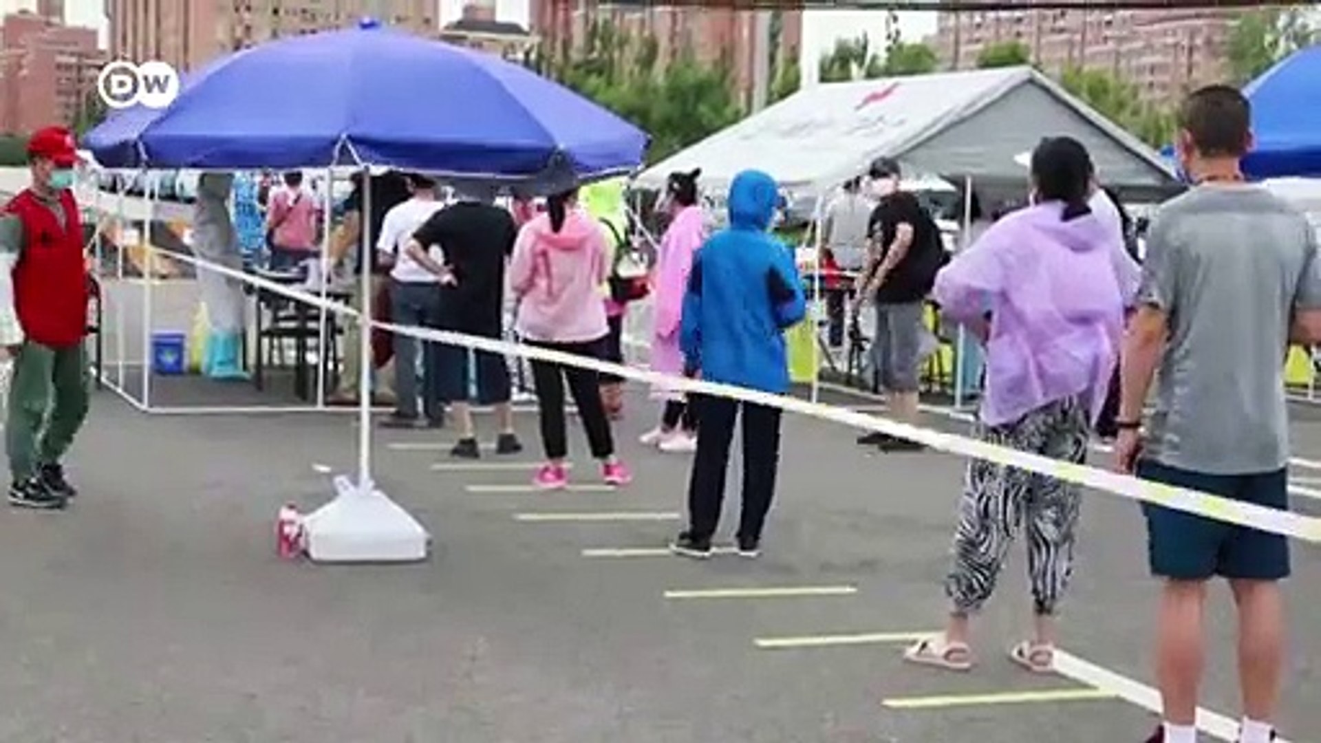 China-puts-500000-in-lockdown-as-coronavirus-cases-rise-again