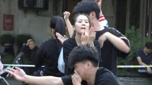 Chinese-dramatists-stage-new-ways-to-prop-up-artistic-freedom