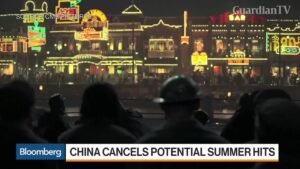 Clouds-Loom-Over-Chinas-Box-Office