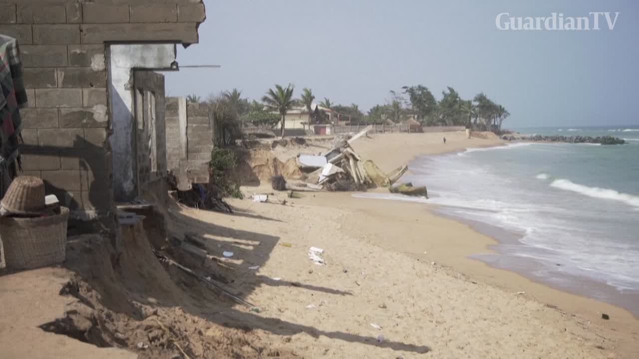 Coastal-erosion-in-Togo-threatens-local-population