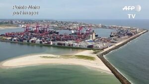 Congos-Pointe-Noire-port-struggling-despite-national-economic-growth