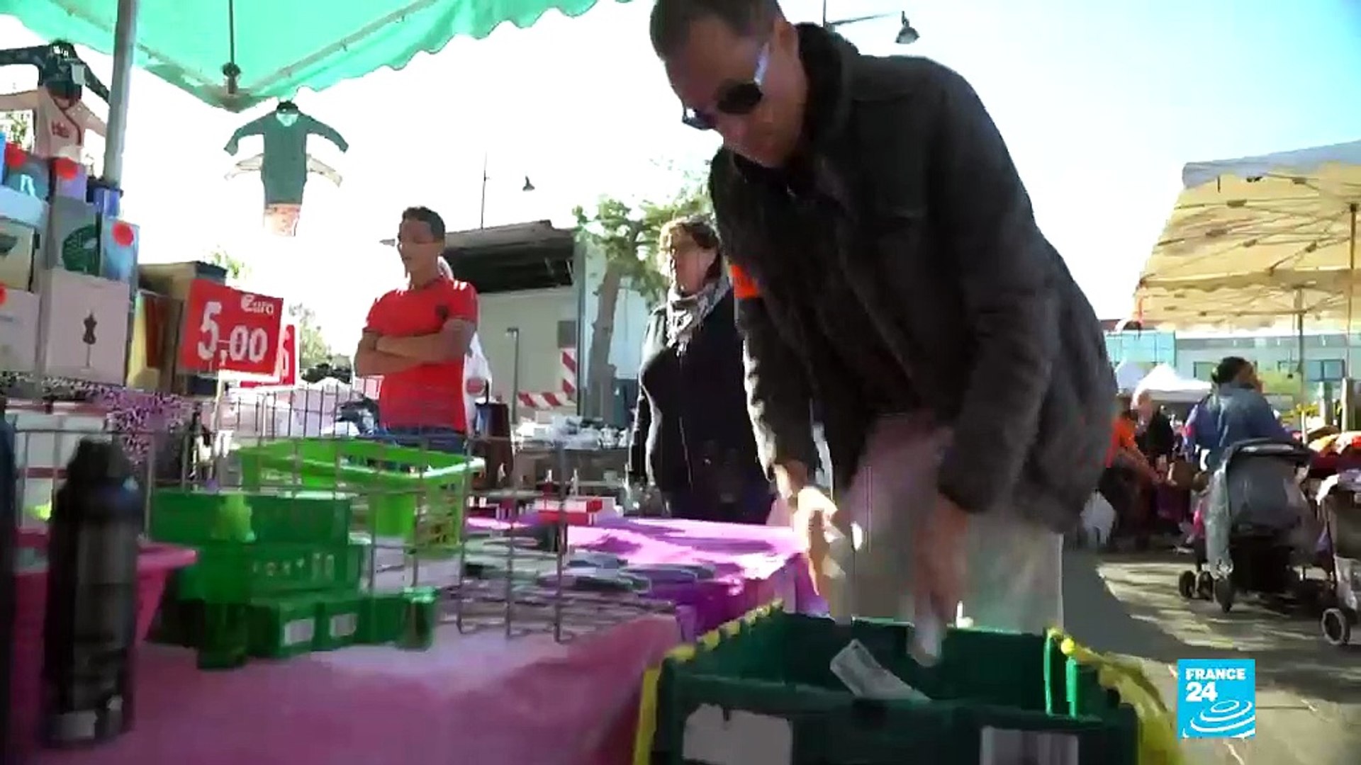 Counterfeit-goods-in-France