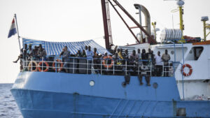 Court-drops-charges-against-migrant-rescue-ship-crews