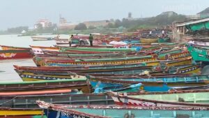 Cyclone-Vayu-spares-Indian-west-coast-a-direct-hit-to-skirt-coast