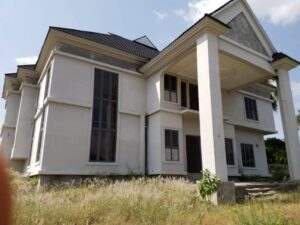 EFCC-Secures-forfeiture-of-building-belonging-to-ex-Kwara-Executive-Director