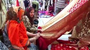 Eid-al-Fitr-Muslims-celebrate-end-of-Ramadan-under-lockdown
