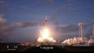 Elon-Musks-SpaceX-launches-Starlink-internet-satellites