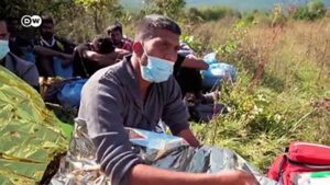 Fire-at-Bosnia-migrant-camp-authorities-blame-residents