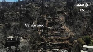Forest-fires-in-Chiles-Valparaiso-leave-people-homeless-on-Christmas