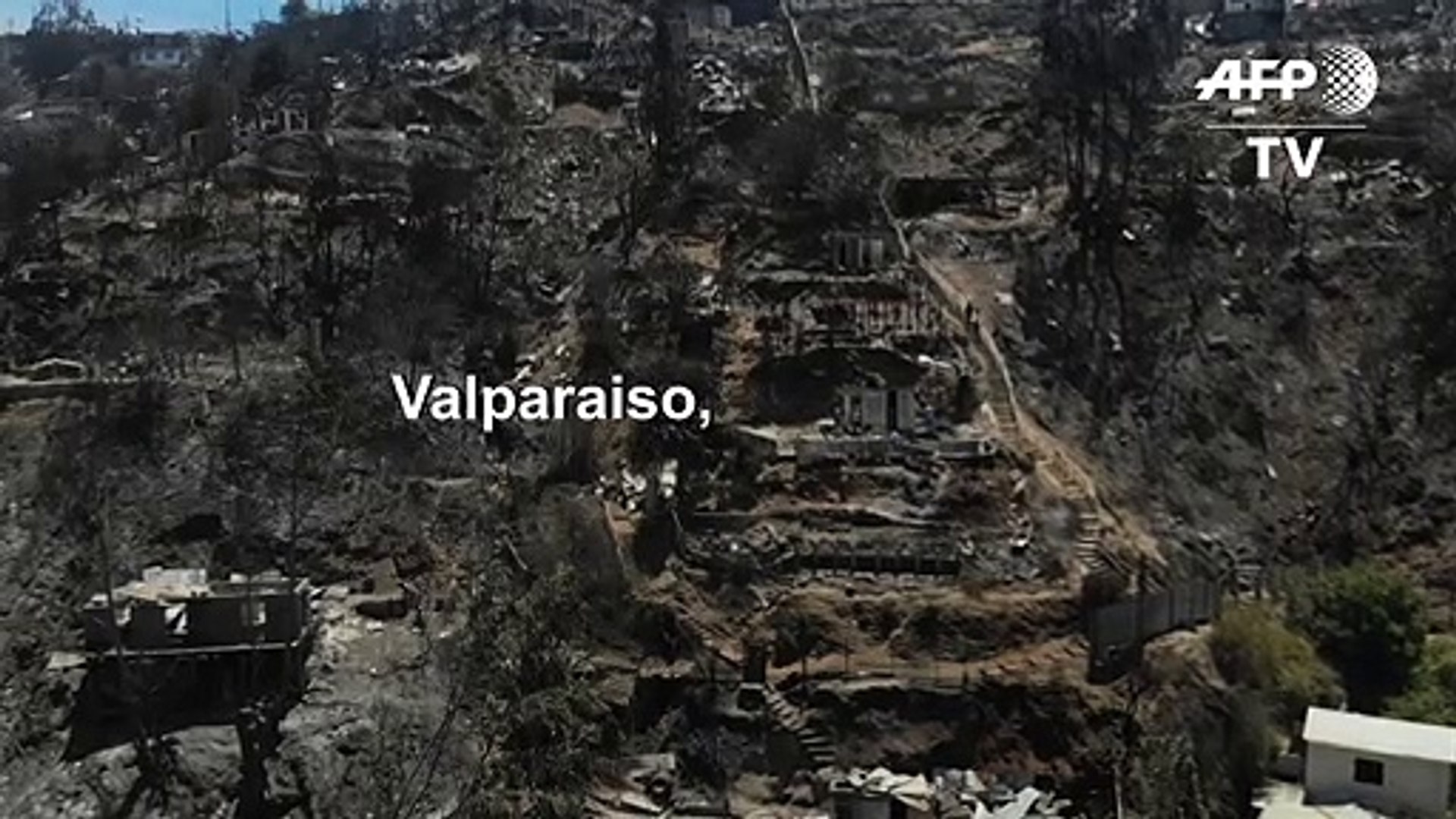 Forest-fires-in-Chiles-Valparaiso-leave-people-homeless-on-Christmas