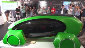 Futuristic-driverless-vehicle-offers-last-mile-delivery-solution
