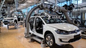 German-economy-narrowly-avoids-recession
