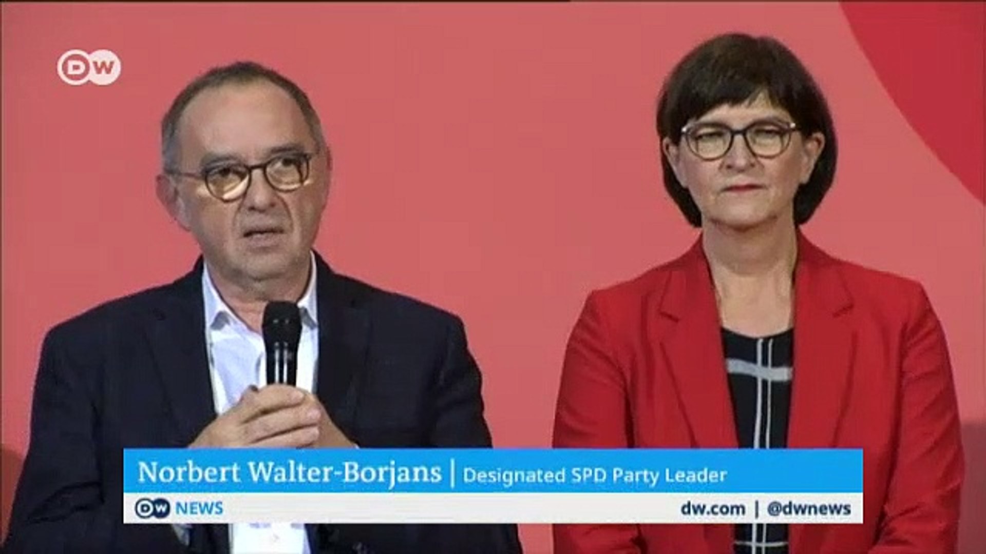 Germanys-Social-Democrats-debate-future-in-Merkel-coalition