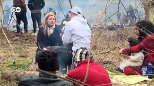 Greece-blocks-10000-migrants-at-Turkish-border