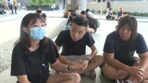 Hong-Kong-protesters-block-major-highway-near-parliament