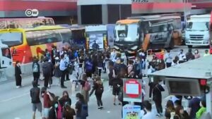 Hong-Kong-riot-police-on-edge-fire-tear-gas